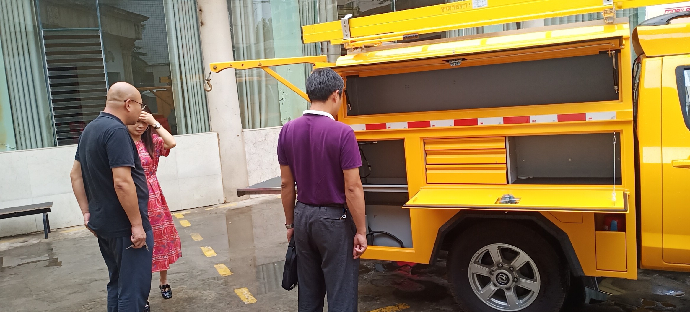 震序車船正遠(yuǎn)牌專用車全國巡展云南昆明站