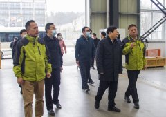 2月23日十堰市委書記張維國(guó)、副市長(zhǎng)王曉一行到震序公司調(diào)研